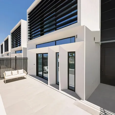 New T2 With Pool - Quinta Dourada * Albufeira